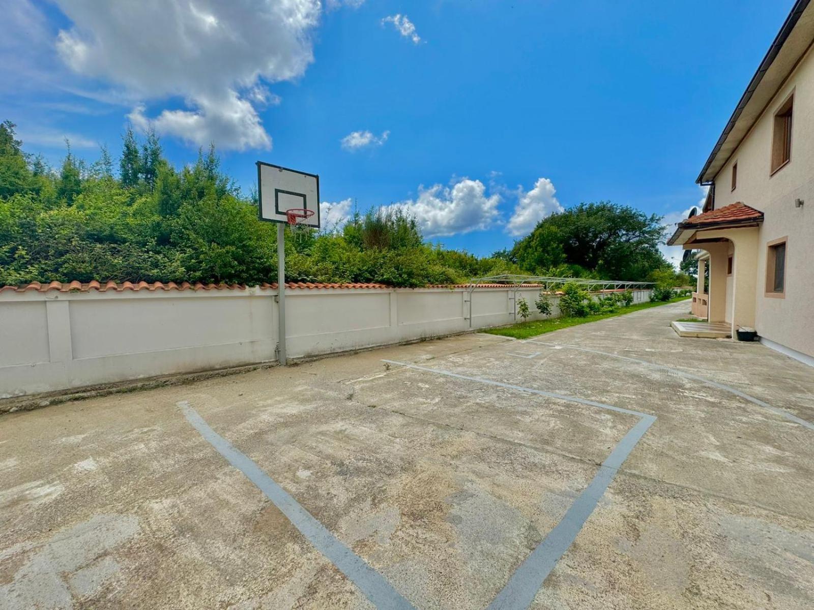 Stars Residence Петровац Экстерьер фото