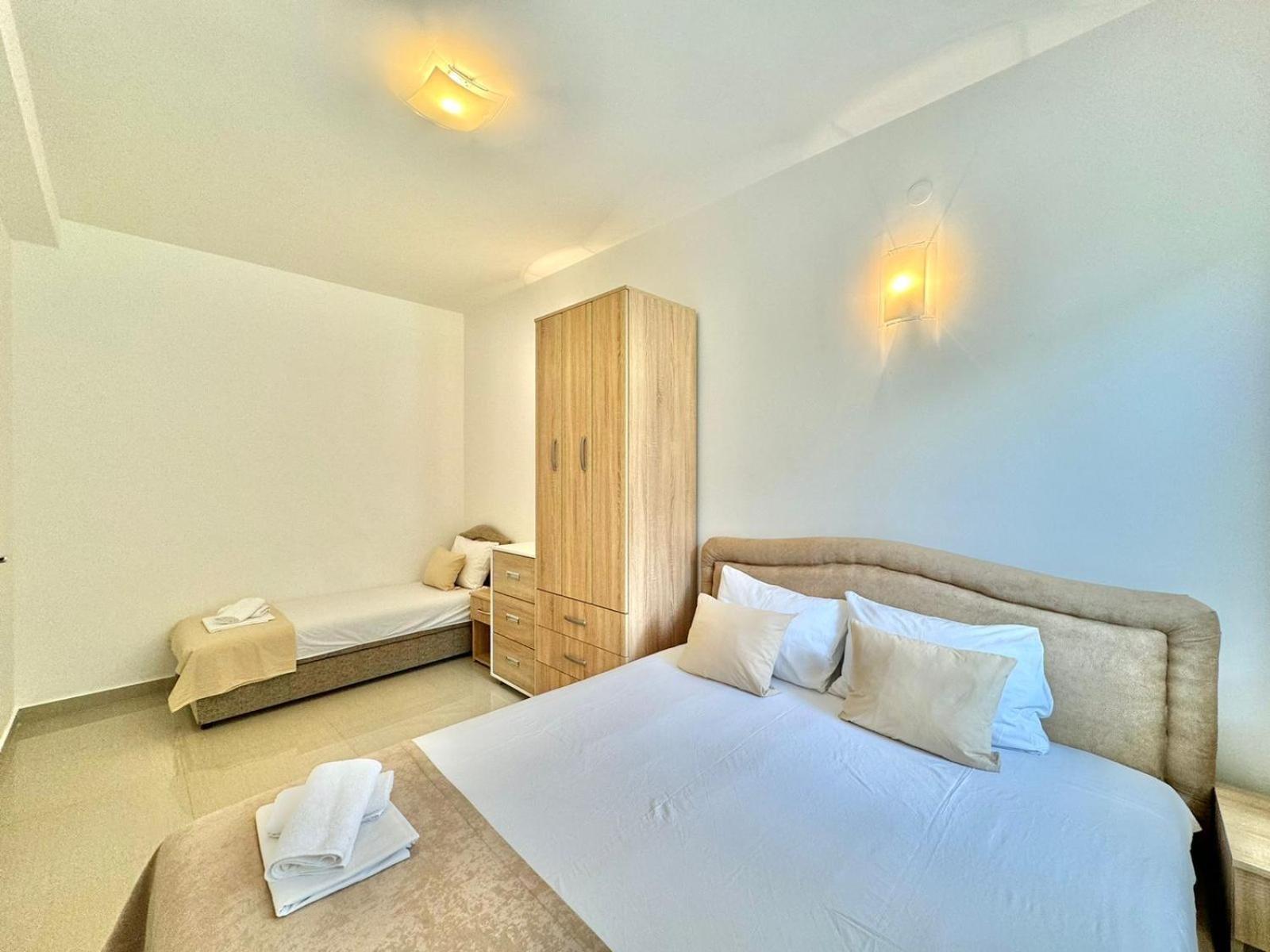 Stars Residence Петровац Экстерьер фото