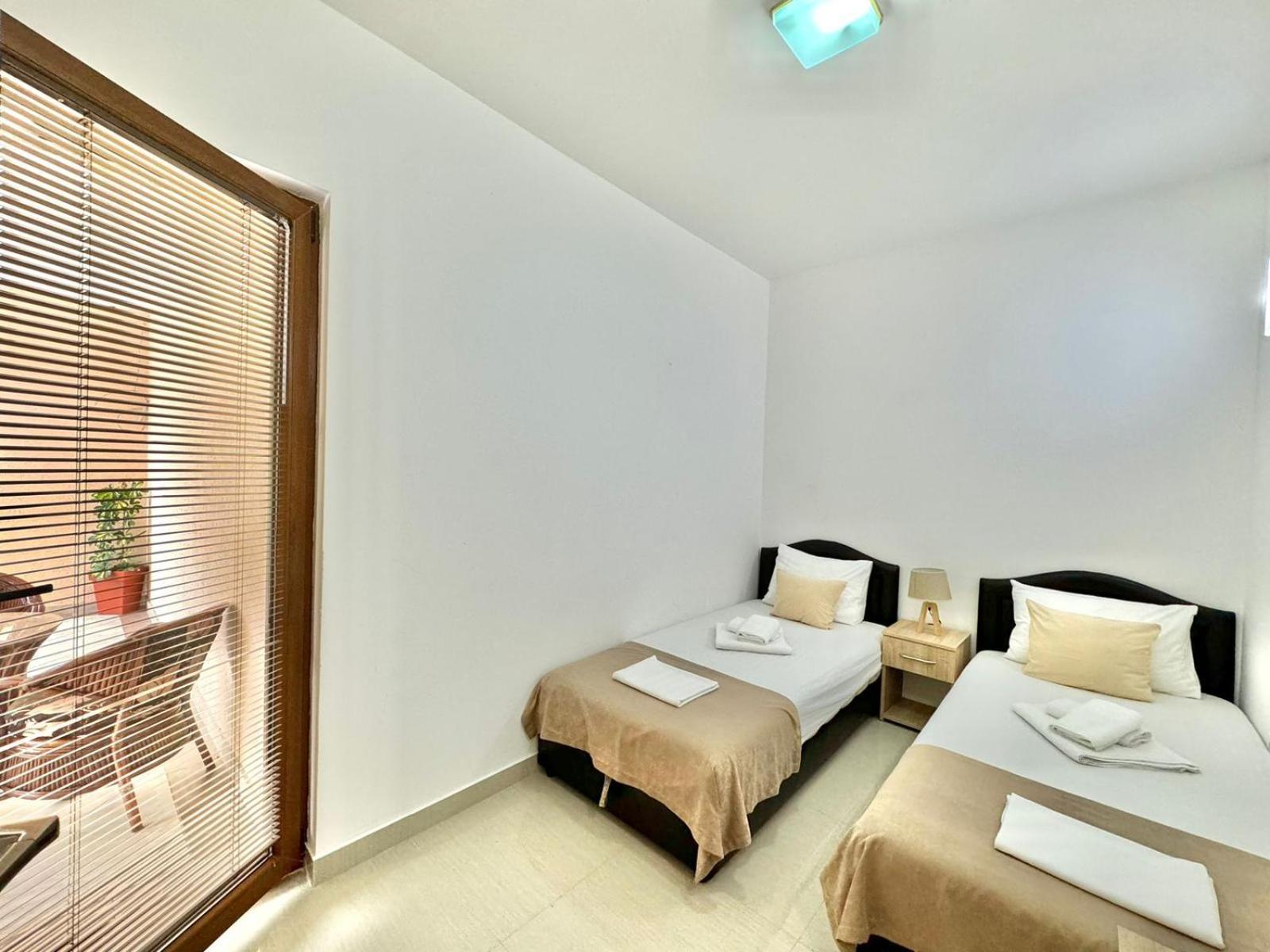 Stars Residence Петровац Экстерьер фото